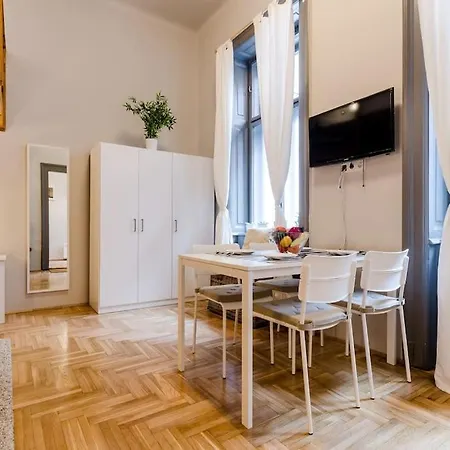 Sunset Studio. * Budapest