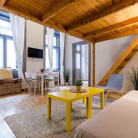 Sunset Studio. Apartment *